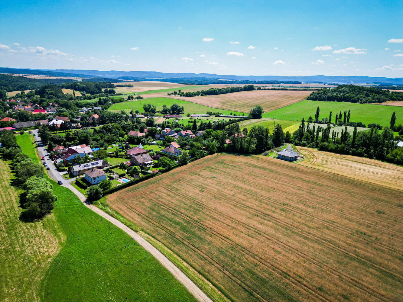 Prodej stavebního pozemku 13 480 m² – fotografie 3