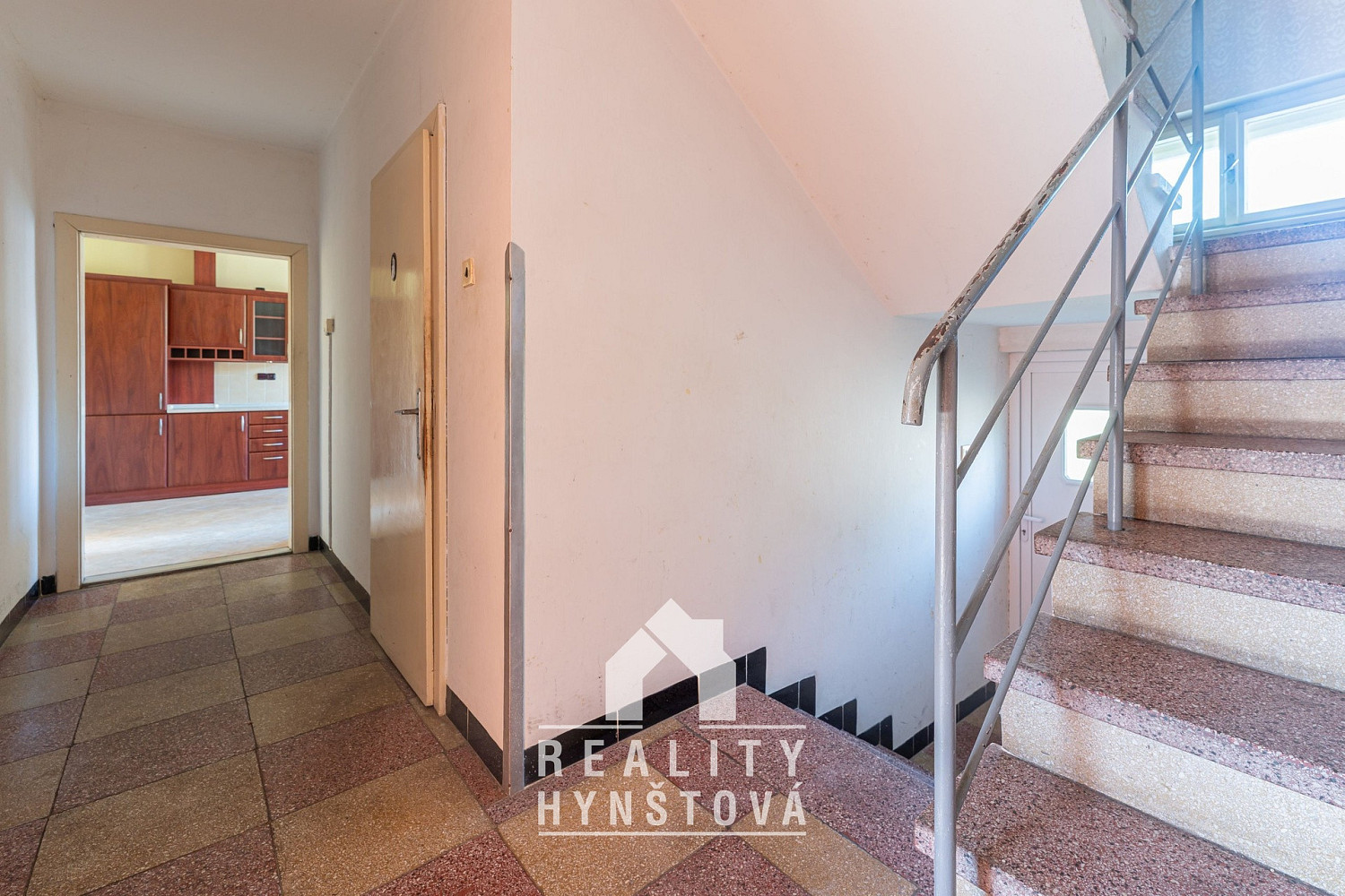 Prodej domu 130 m² s pozemkem 975 m² – fotografie 5