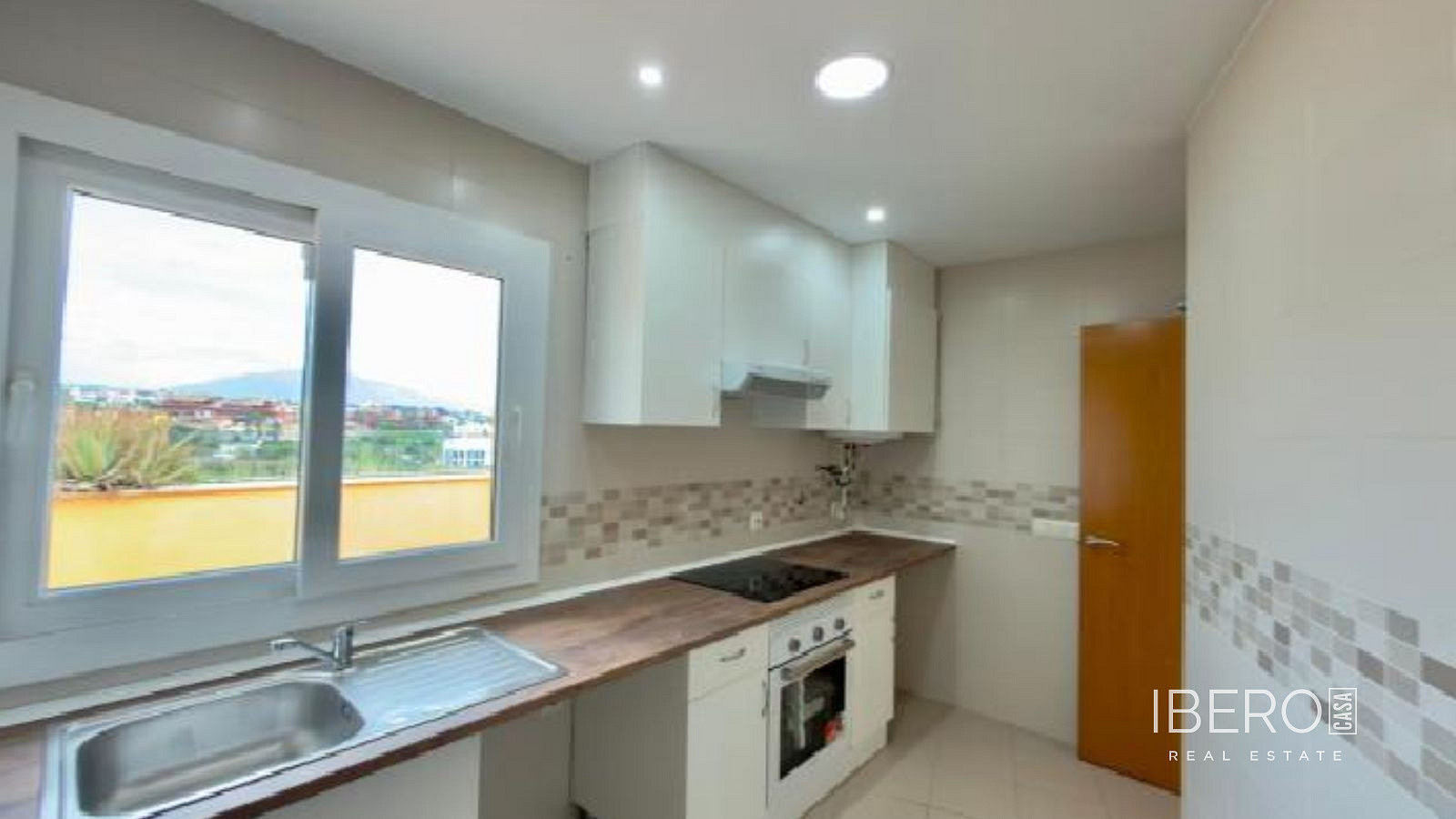 Prodej bytu 3+kk 80 m² - Więcej