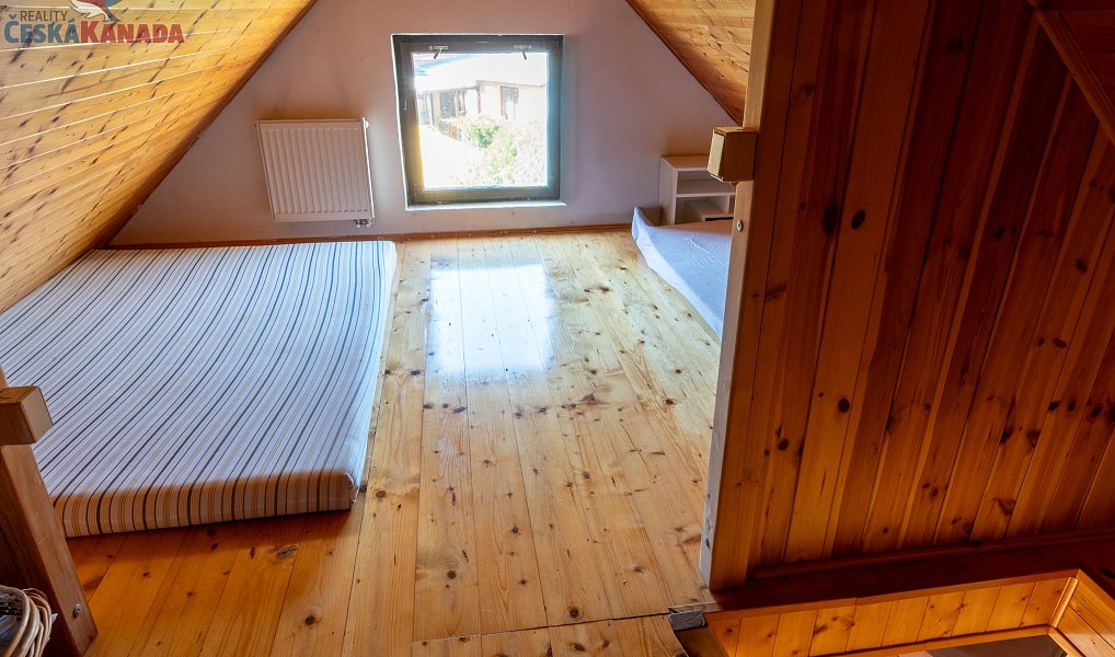 Prodej domu 162 m² s pozemkem 656 m², Jemnice – náhled fotky 15