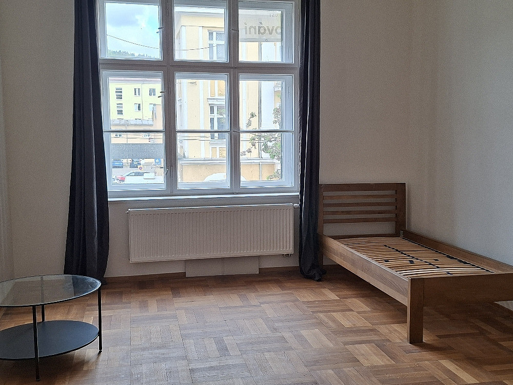 Prodej bytu 3+1 83 m² – pohled 2