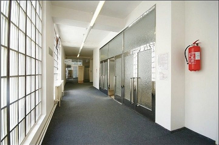 Pronájem kanceláře 91 m² – fotografie 5
