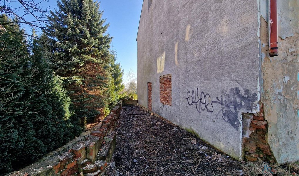 Prodej domu 500 m² s pozemkem 610 m², Lom – náhled fotky 26