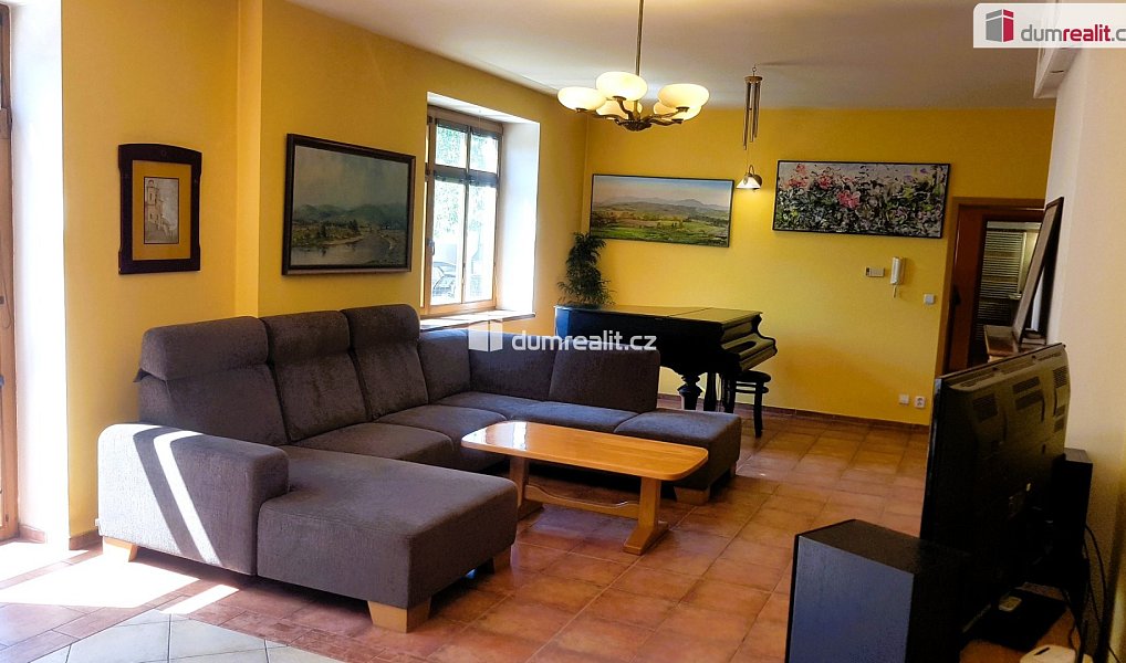 Prodej domu 303 m² s pozemkem 1 885 m², Hodonín – náhled fotky 45