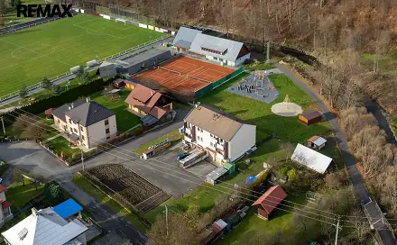 Prodej domu 366 m² s pozemkem 2 052 m², Lesní, Karolinka, okres Vsetín
