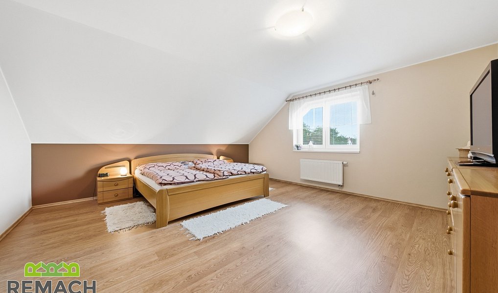 Prodej domu 335 m² s pozemkem 937 m², Blatnice pod Svatým Antonínkem – náhled fotky 11