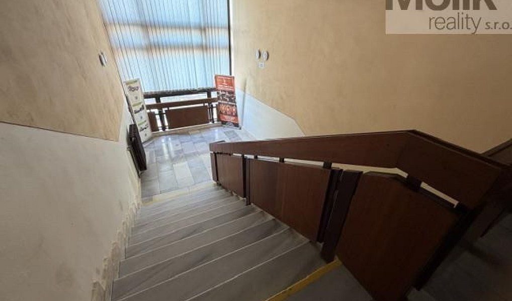 Pronájem kanceláře 37 m², Most – náhled fotky 7