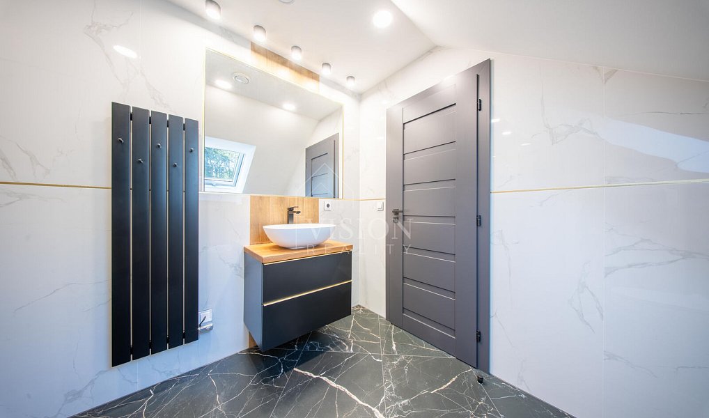 Prodej domu 272 m² s pozemkem 1 091 m², Kamenice – náhled fotky 42