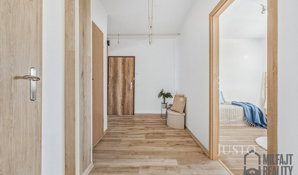 Prodej bytu 3+1 70 m², Liberec – náhled fotky 20