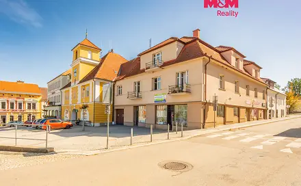 Pronájem obchodních prostor 120 m², Komenského nám., Votice, okres Benešov