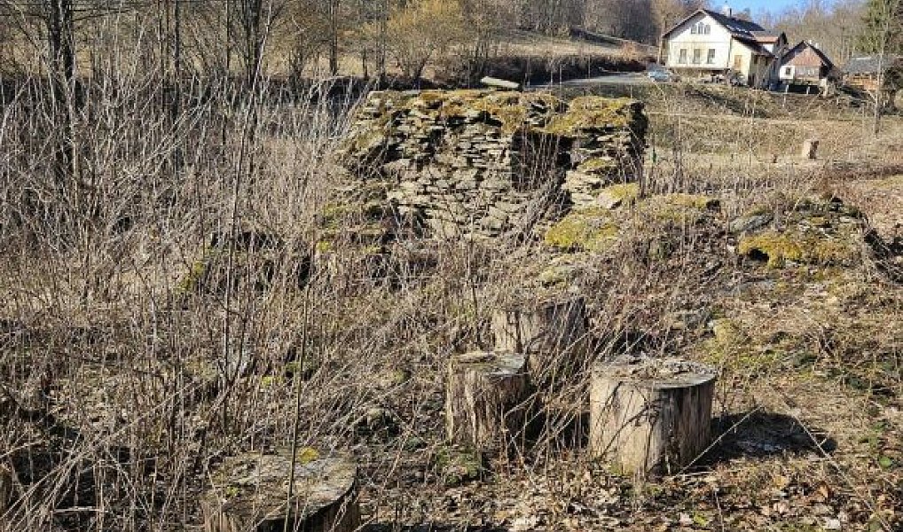Prodej stavebního pozemku 482 m², Vysoké nad Jizerou – fotka 1 z 3