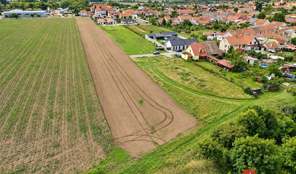 Prodej stavebního pozemku 1 019 m², Vranovice – náhled fotky 10