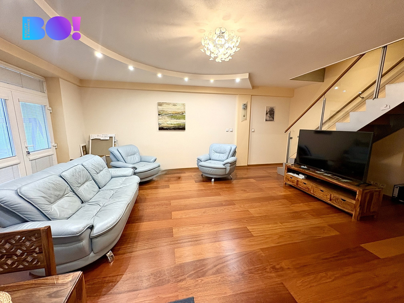 Pronájem bytu 4+kk 131 m² – fotografie 2