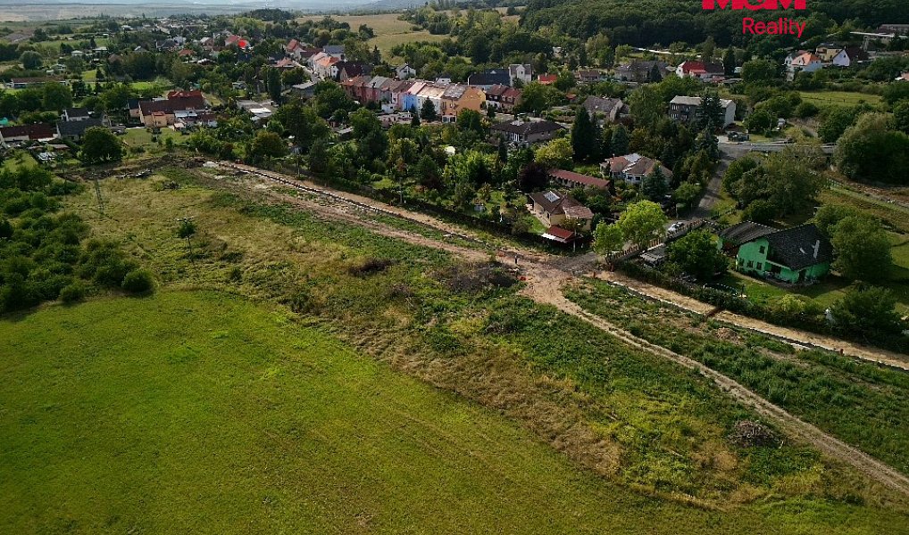 Prodej stavebního pozemku 1 064 m², Černovice – náhled fotky 8