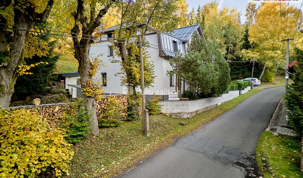 Prodej ubytovacího objektu 400 m², Jáchymov – náhled fotky 37