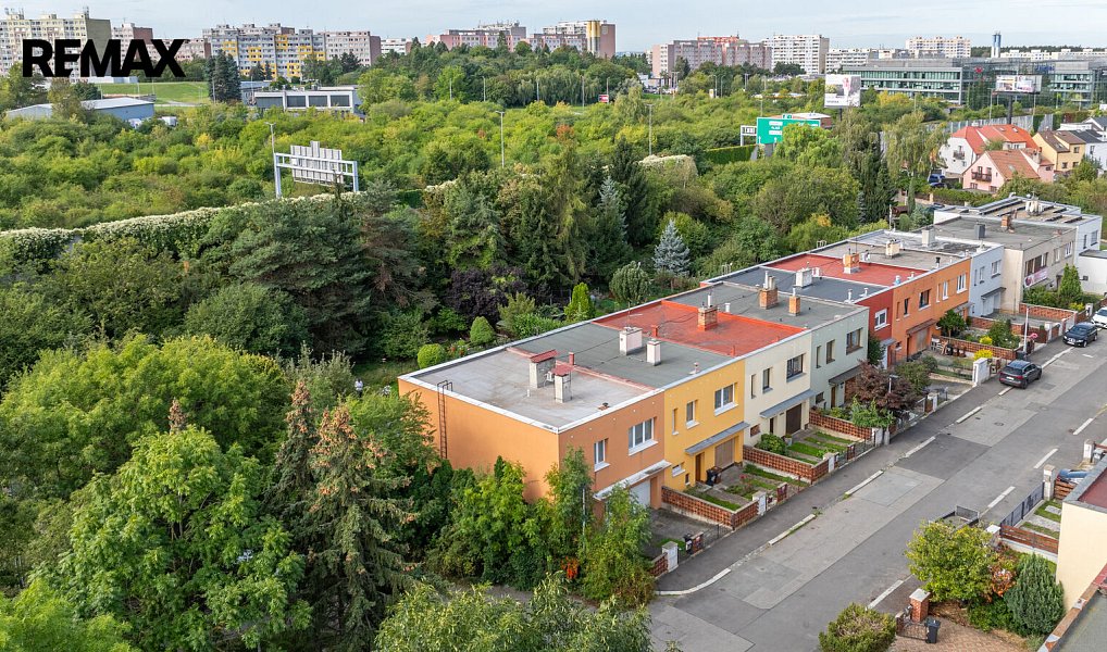 Pronájem domu 180 m² s pozemkem 473 m², Praha – náhled fotky 26