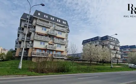 Pronájem bytu 1+kk 32 m²