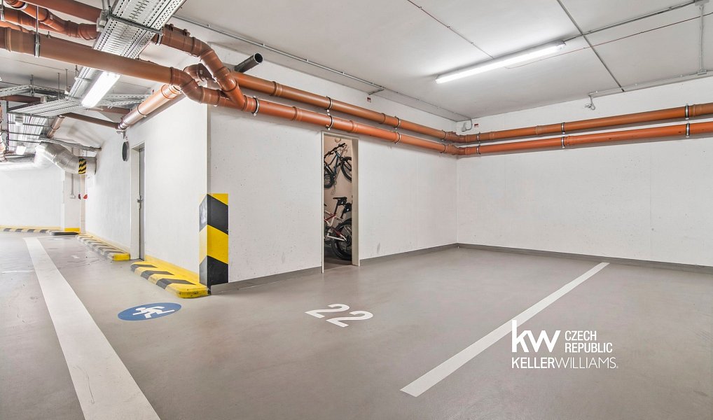Prodej bytu 4+kk 95 m², Praha – náhled fotky 41