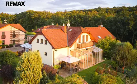 Prodej domu 210 m² s pozemkem 1 003 m², Horní, Hradec Králové - Roudnička