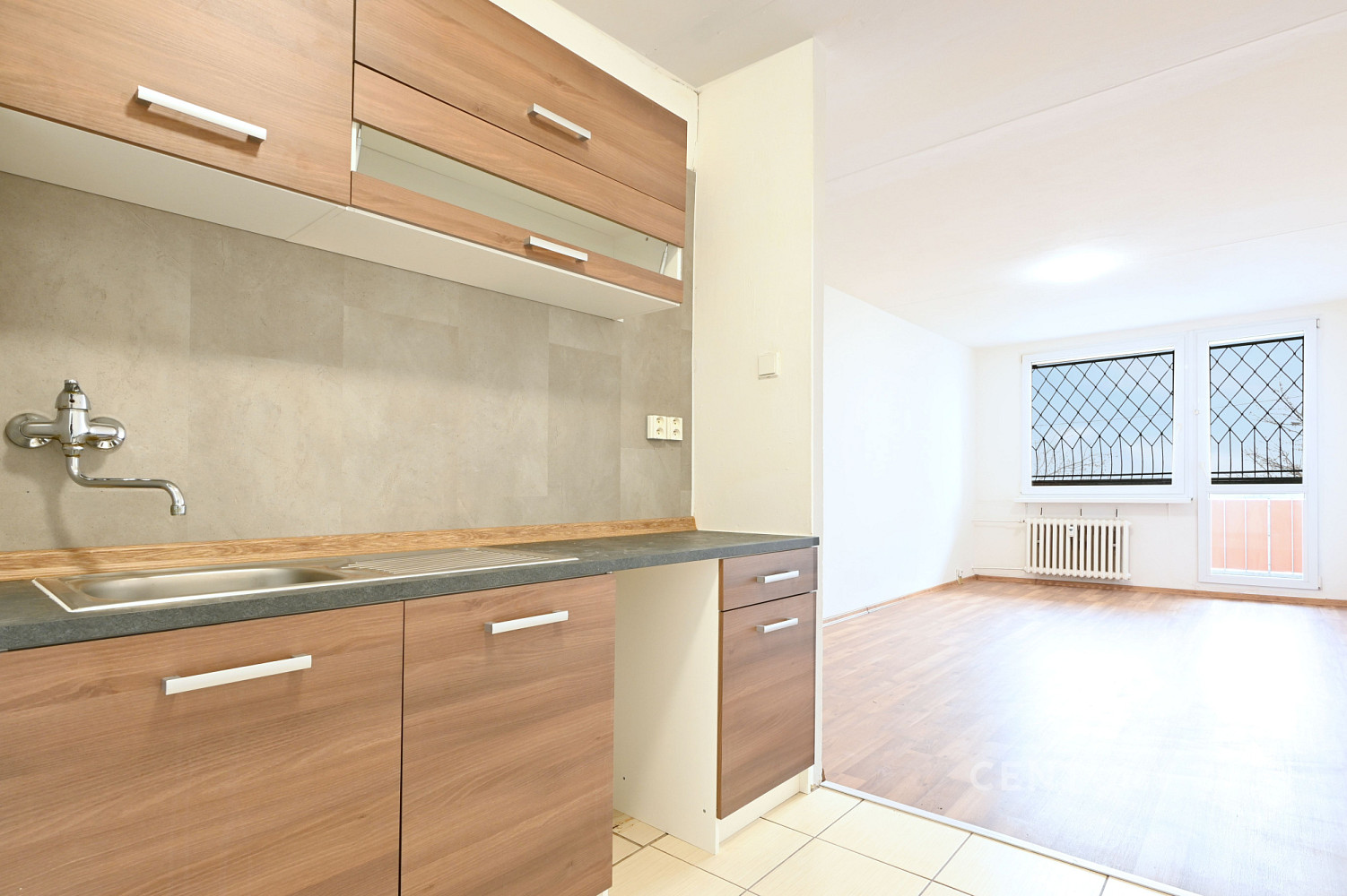 Pronájem bytu 2+kk 49 m² – fotografie 4