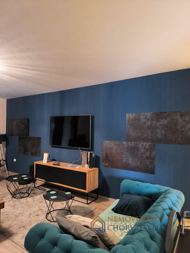 Prodej domu 190 m² s pozemkem 574 m² - Aanzicht 3