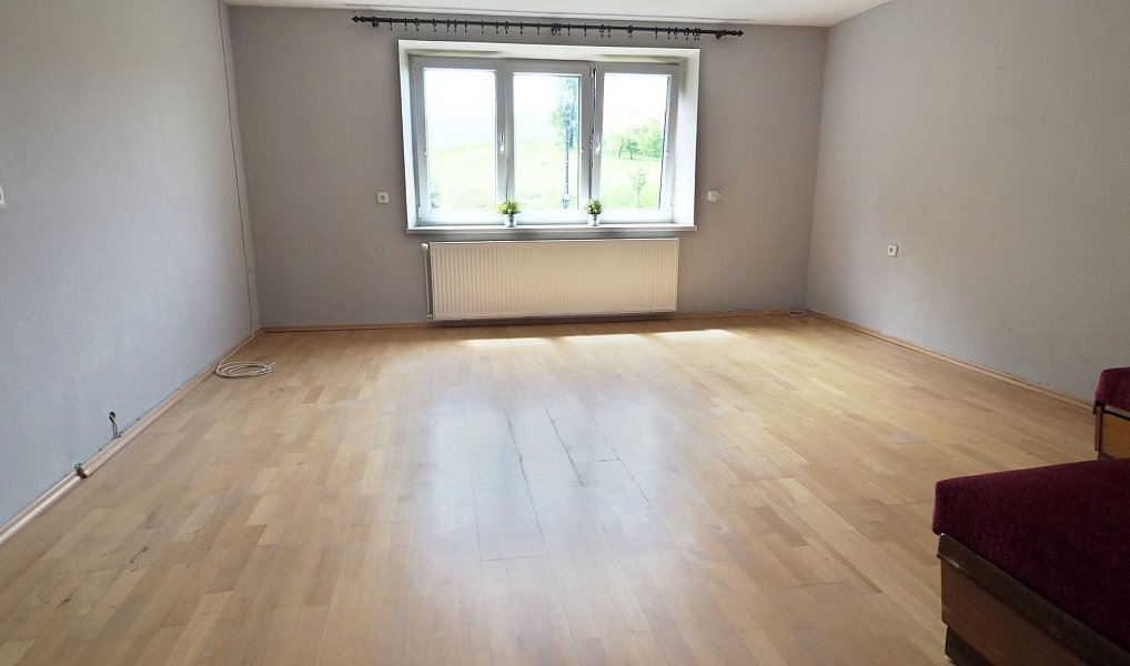 Pronájem domu 197 m² s pozemkem 1 010 m², Nemochovice – náhled fotky 31