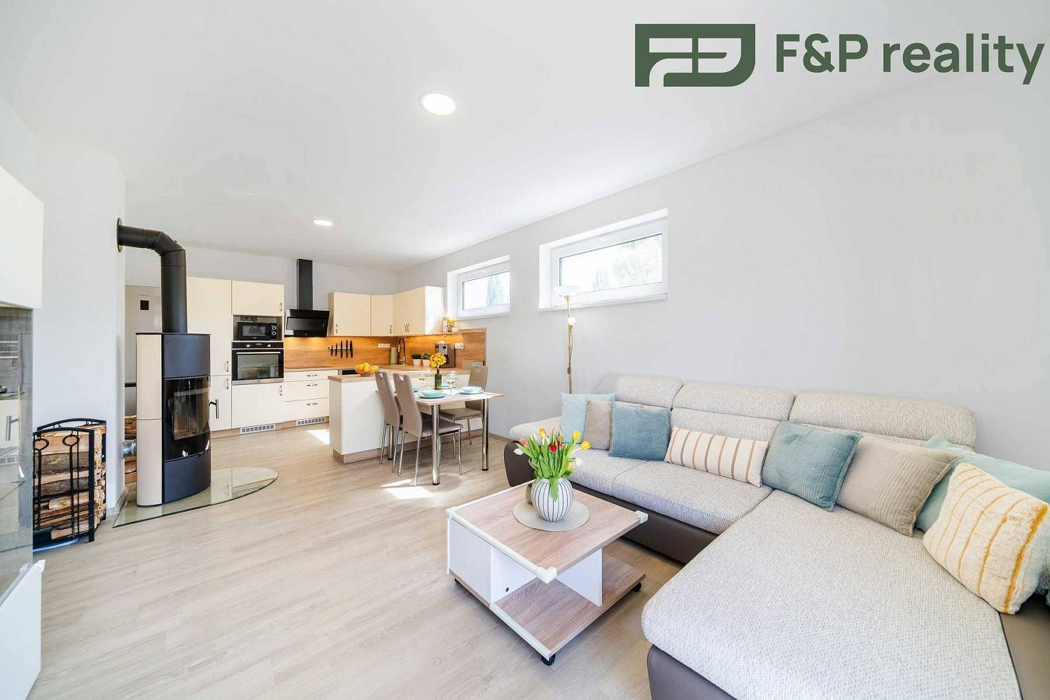 Prodej domu 97 m² s pozemkem 455 m² – fotografie 2