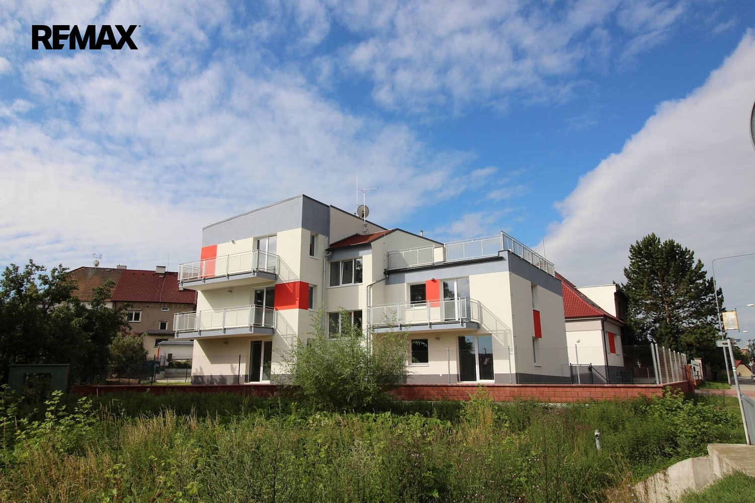 Pronájem bytu 2+kk 64 m²