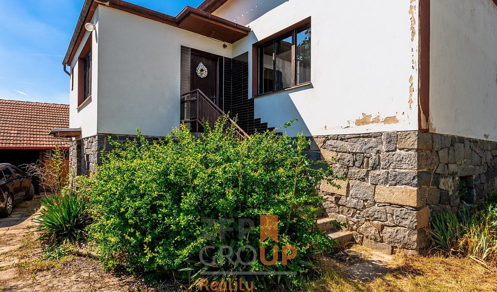 Prodej domu 300 m² s pozemkem 1 027 m², Nový Knín – náhled fotky 6