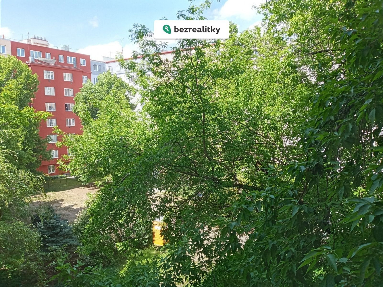 Prodej bytu 2+1 70 m² – fotografie 2