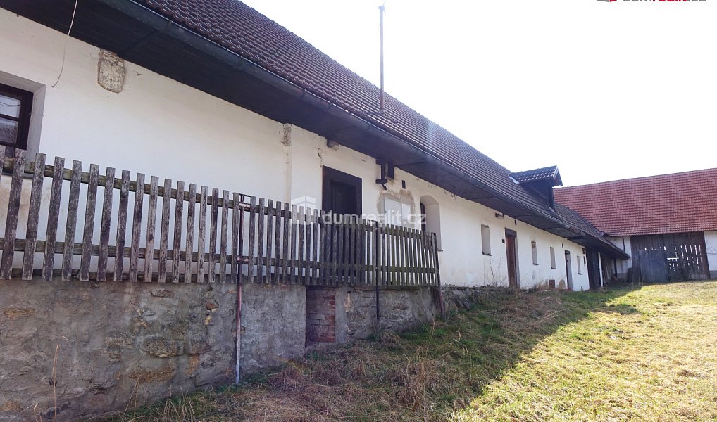 Prodej domu 60 m² s pozemkem 2 518 m², Zvěstov – náhled fotky 5
