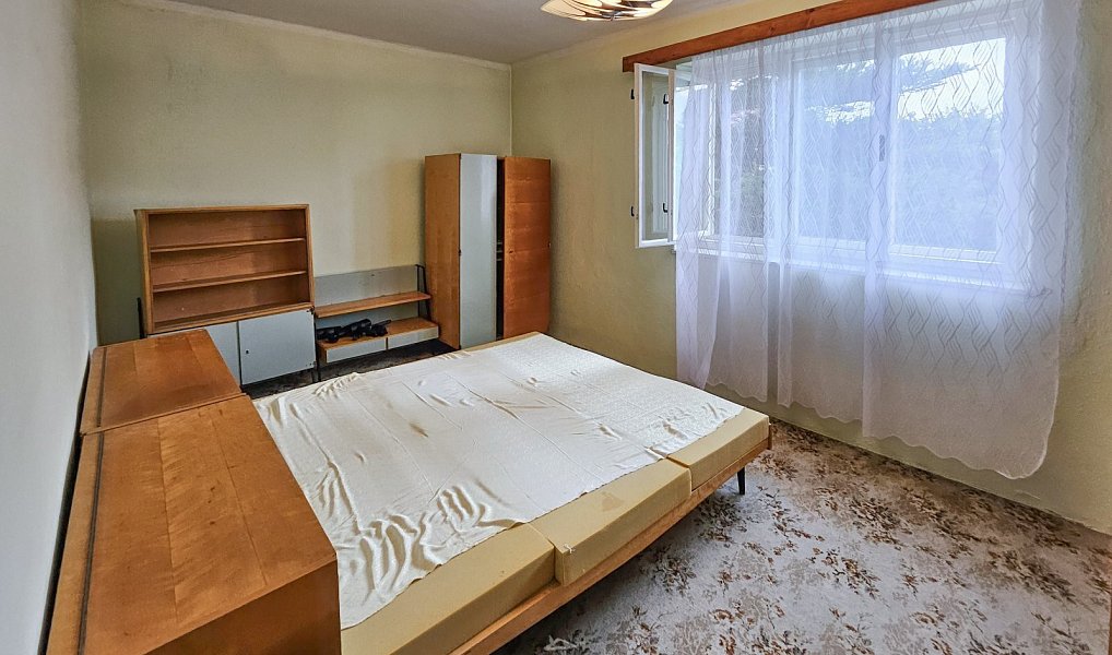 Prodej domu 250 m² s pozemkem 1 373 m², Boseň – náhled fotky 11