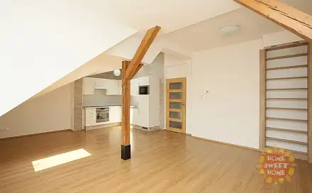 Pronájem bytu 2+kk 65 m²