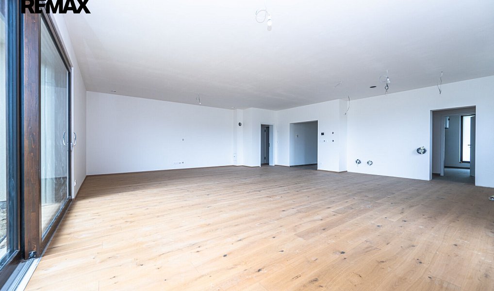 Prodej domu 195 m² s pozemkem 1 192 m², Vysoký Újezd – náhled fotky 11