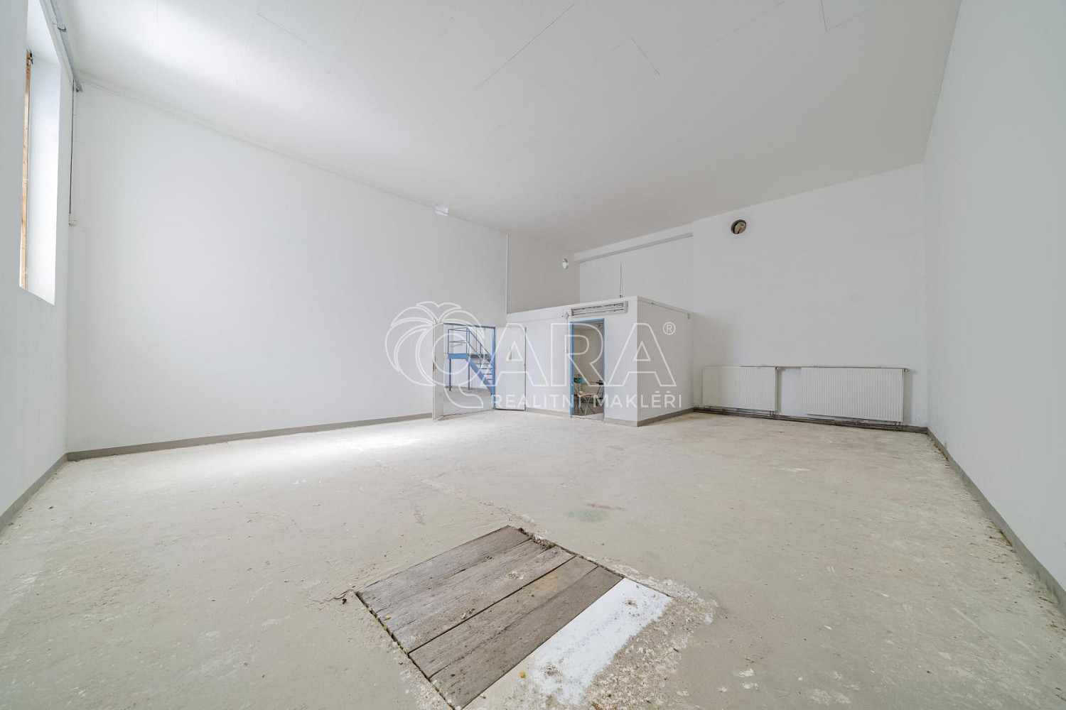Pronájem skladovacích prostor 210 m² – fotografie 3