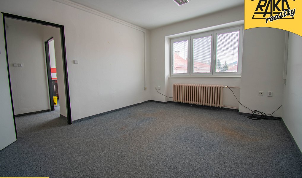 Pronájem kanceláře 29 m², Trutnov – náhled fotky 9