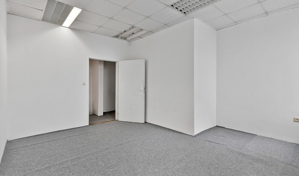Prodej komerčního objektu (jiného typu) 122 m², Liberec – náhled fotky 11