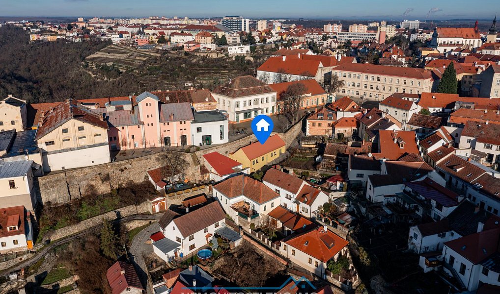 Prodej domu 184 m² s pozemkem 184 m², Znojmo – náhled fotky 24