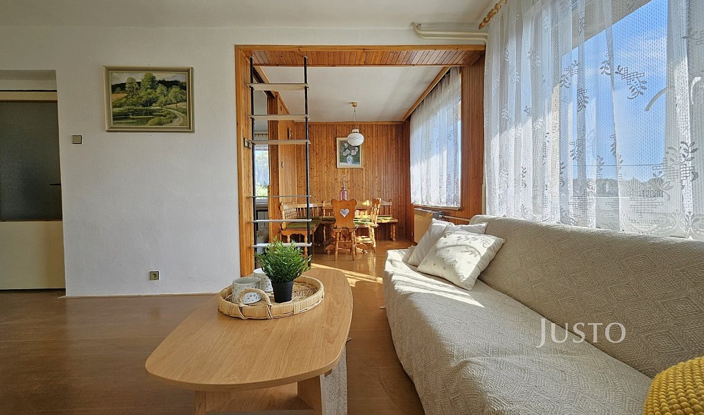 Prodej domu 296 m² s pozemkem 853 m², Strakonice – náhled fotky 6