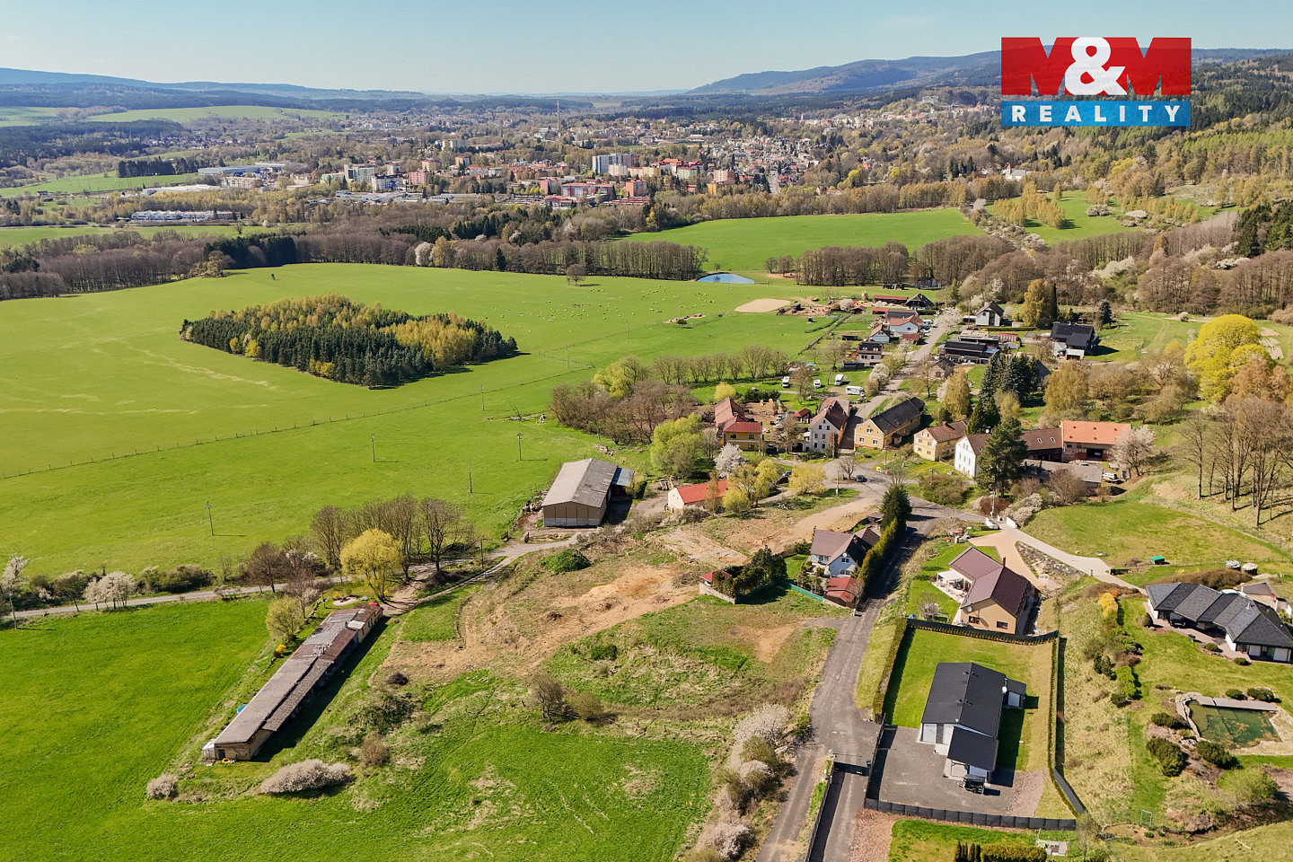 Prodej stavebního pozemku 1 368 m² – fotografie 4