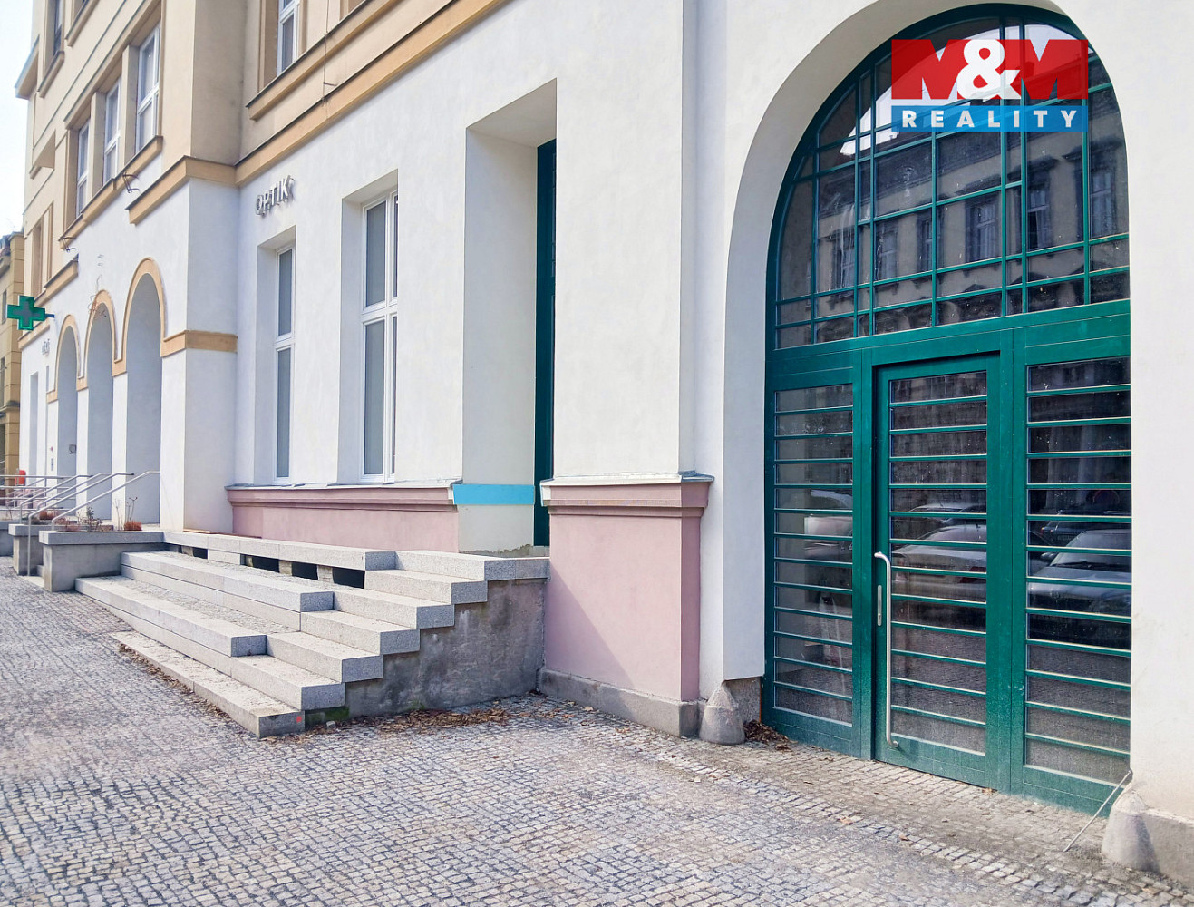 Pronájem obchodních prostor 87 m² — photo 2