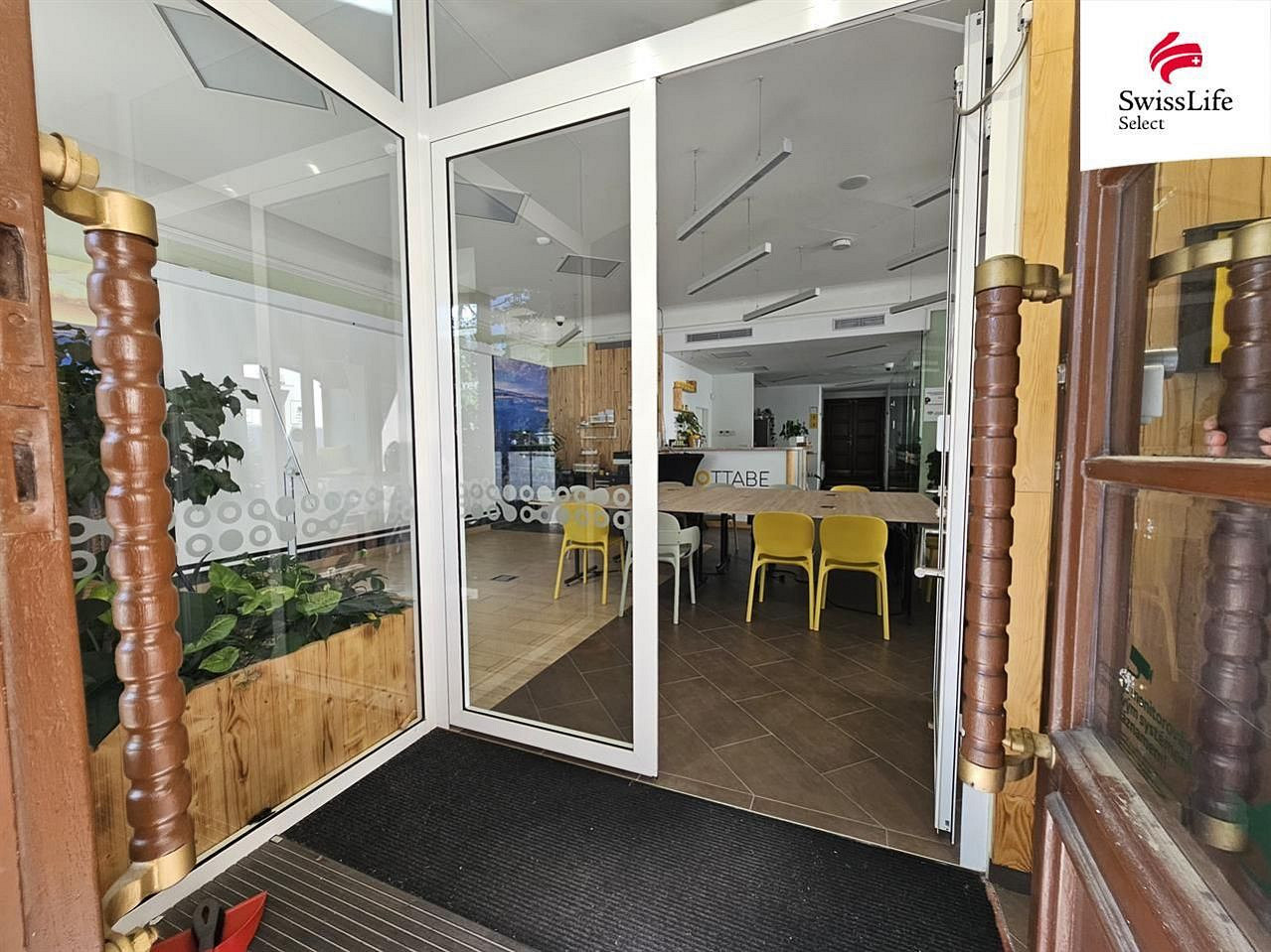 Pronájem komerčního objektu (jiného typu) 151 m² – fotografie 3
