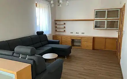 Pronájem bytu 4+1 92 m²