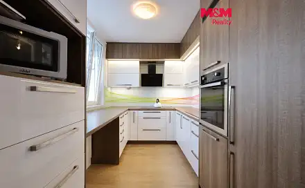 Prodej bytu 3+1 74 m², Březinova, Jihlava