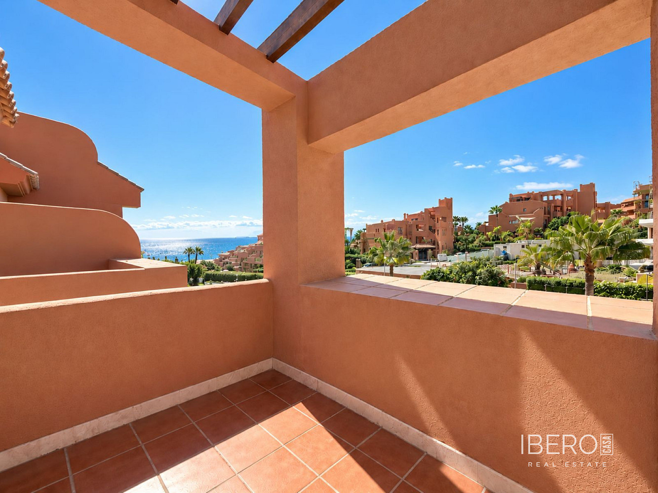 Piso 4+kk – Estepona, Barriada Islas Canarias - Vista 2