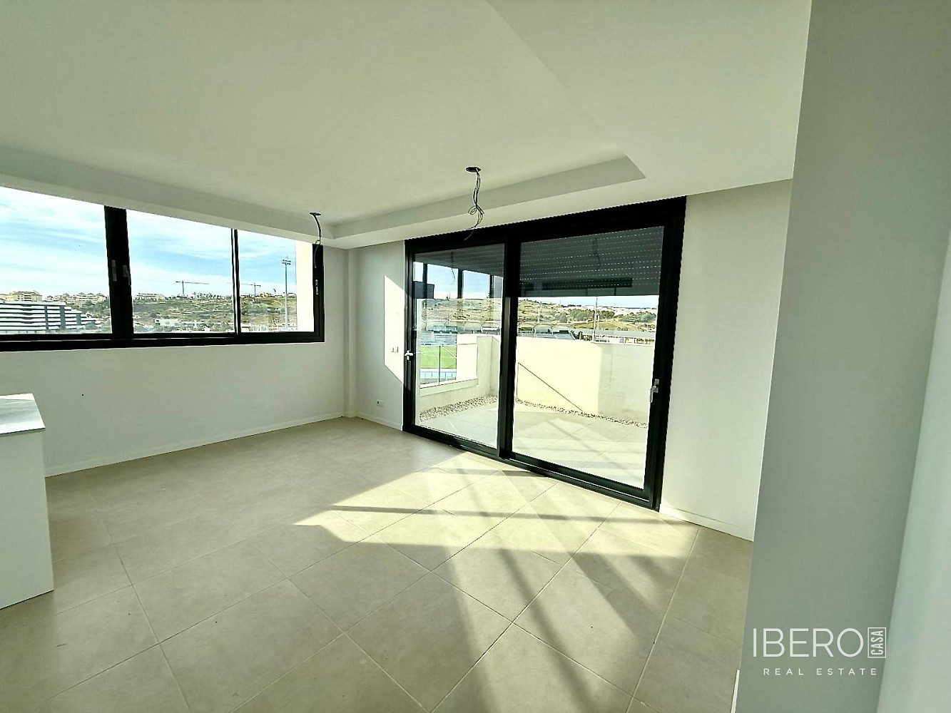 Piso 3+kk – Estepona, Barriada Islas Canarias - Vista 3