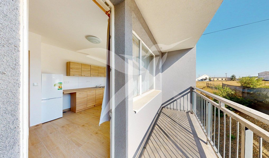 Pronájem bytu 2+kk 40 m², Dnešice – náhled fotky 7