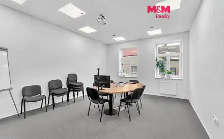 Pronájem kanceláře 136 m², Ruská, Jičín - Pražské Předměstí