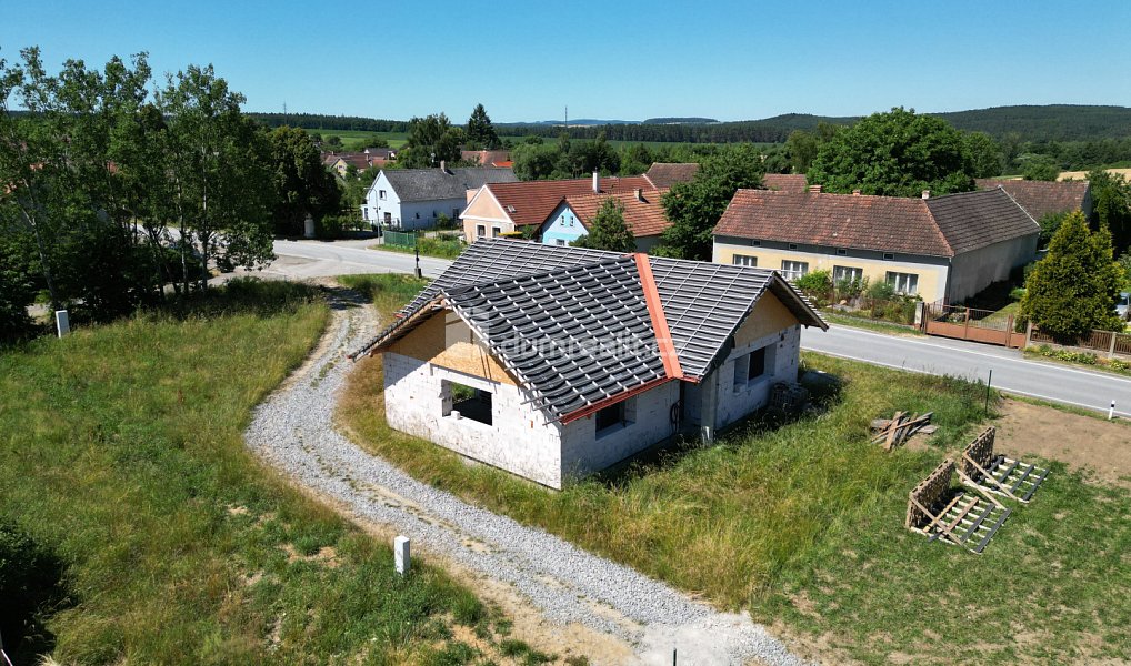Prodej domu 126 m² s pozemkem 1 098 m², Týn nad Vltavou – náhled fotky 23