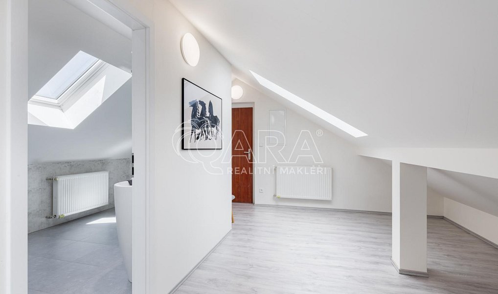 Prodej bytu 2+kk 79 m², Říčany – náhled fotky 22